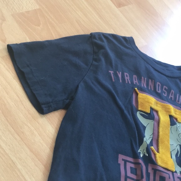 8/$25 Gap Tyrannosaurus Rex t-shirt Boys size M (8-9) - Picture 2 of 12